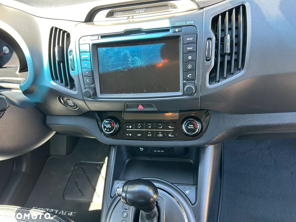 Kia Sportage 2.0 CRDI L AWD - 13