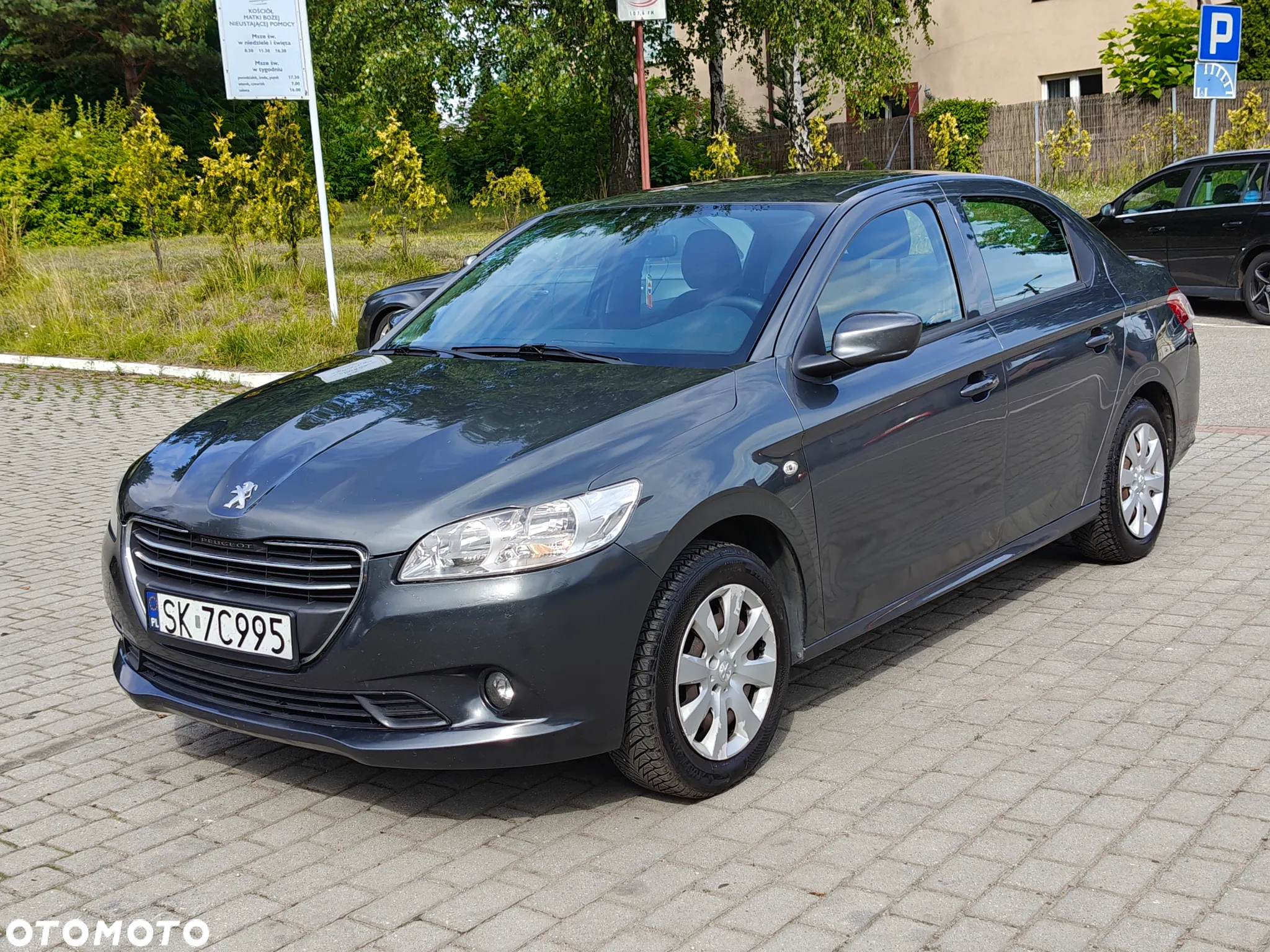 Peugeot 301 1.2 Pure Tech Access - 17