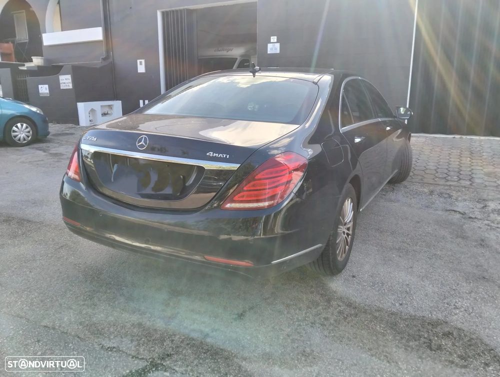 Mercedes-Benz S 350 (BlueTEC) d 4Matic 7G-TRONIC - 2