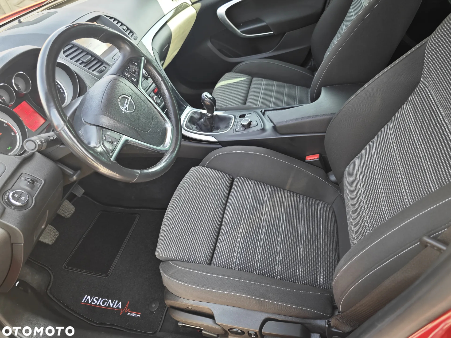 Opel Insignia 2.0 CDTI Sports Tourer - 18