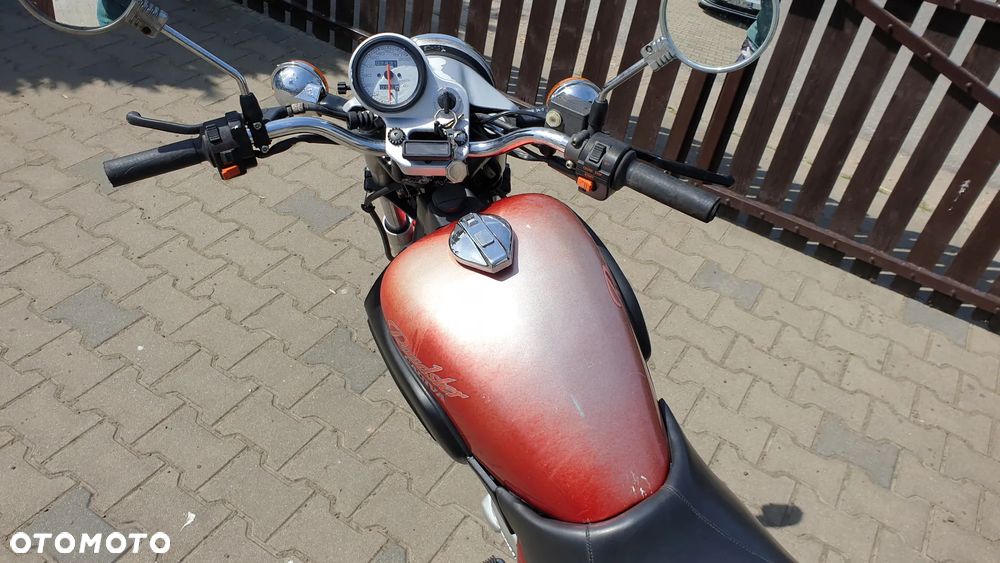 Cagiva Roadster - 10