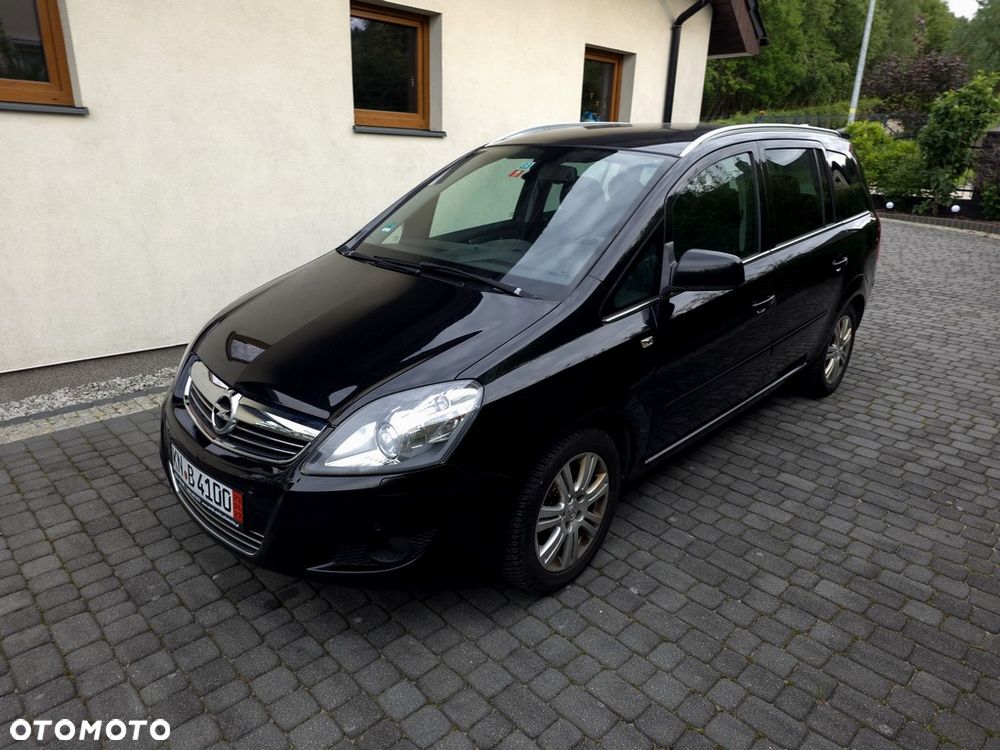 Opel Zafira 1.8 Cosmo - 2
