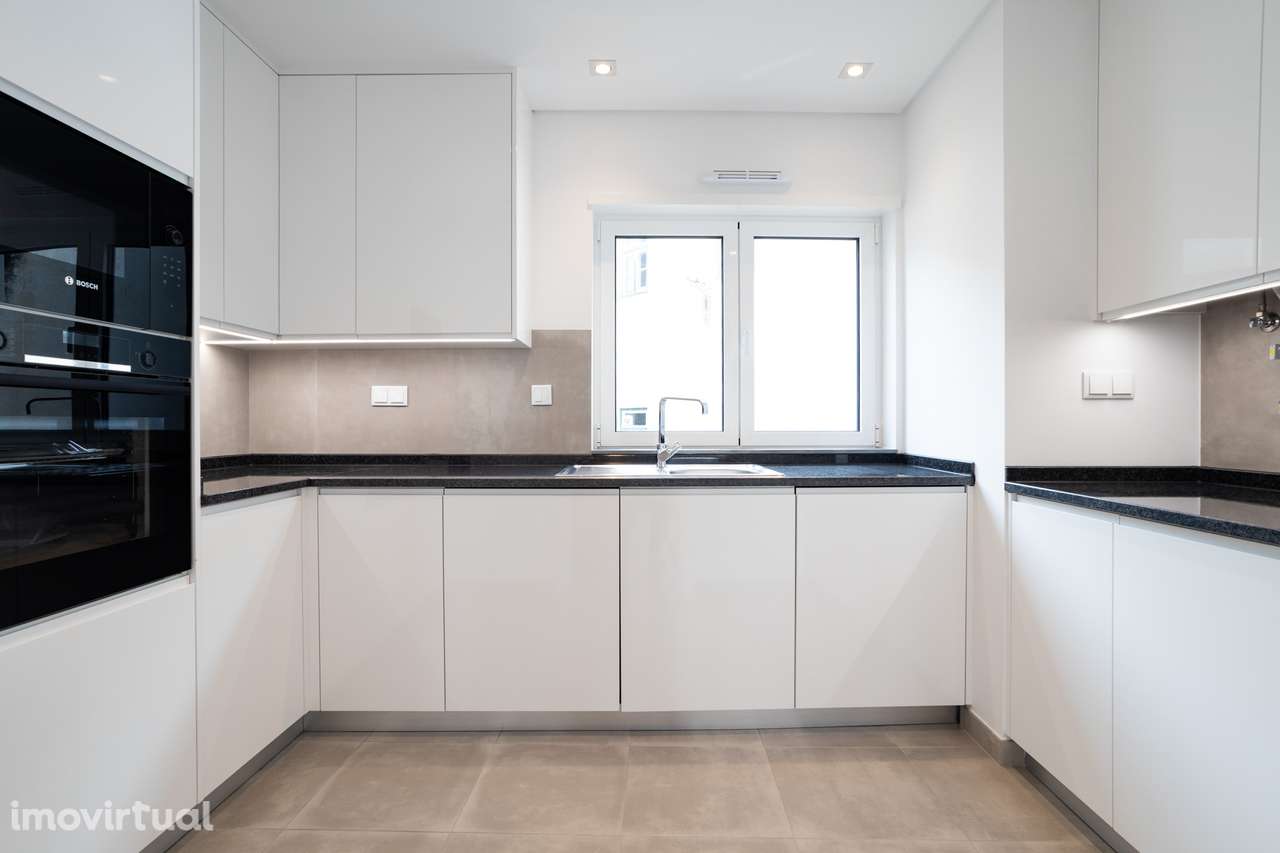 Encantador T2 em Cascais: Conforto, Praia e Conveniência ao Seu Alcanc - Grande imagem: 5/17