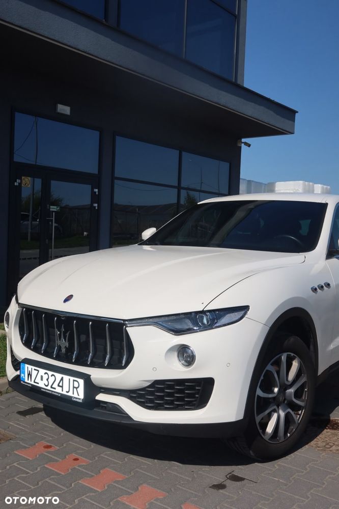 Maserati Levante 2018 photo 2