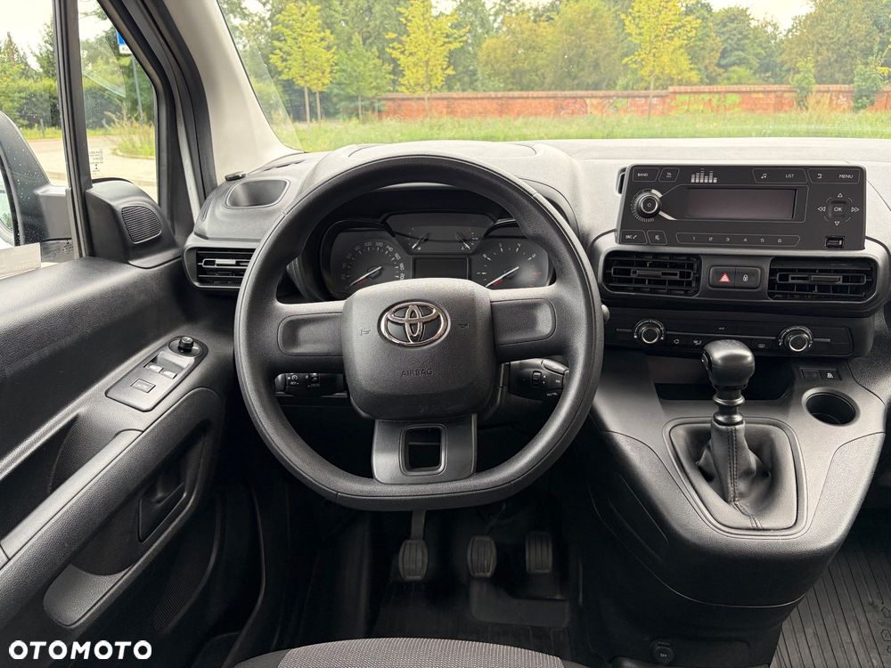 Toyota Proace City - 18
