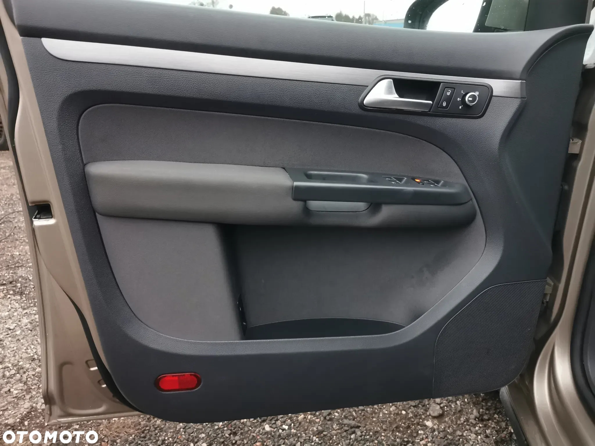 Volkswagen Touran 1.4 TSI Comfortline - 31