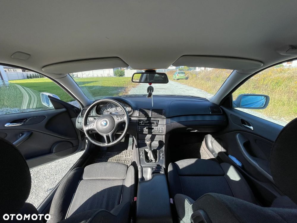 BMW Seria 3 318Ci - 11
