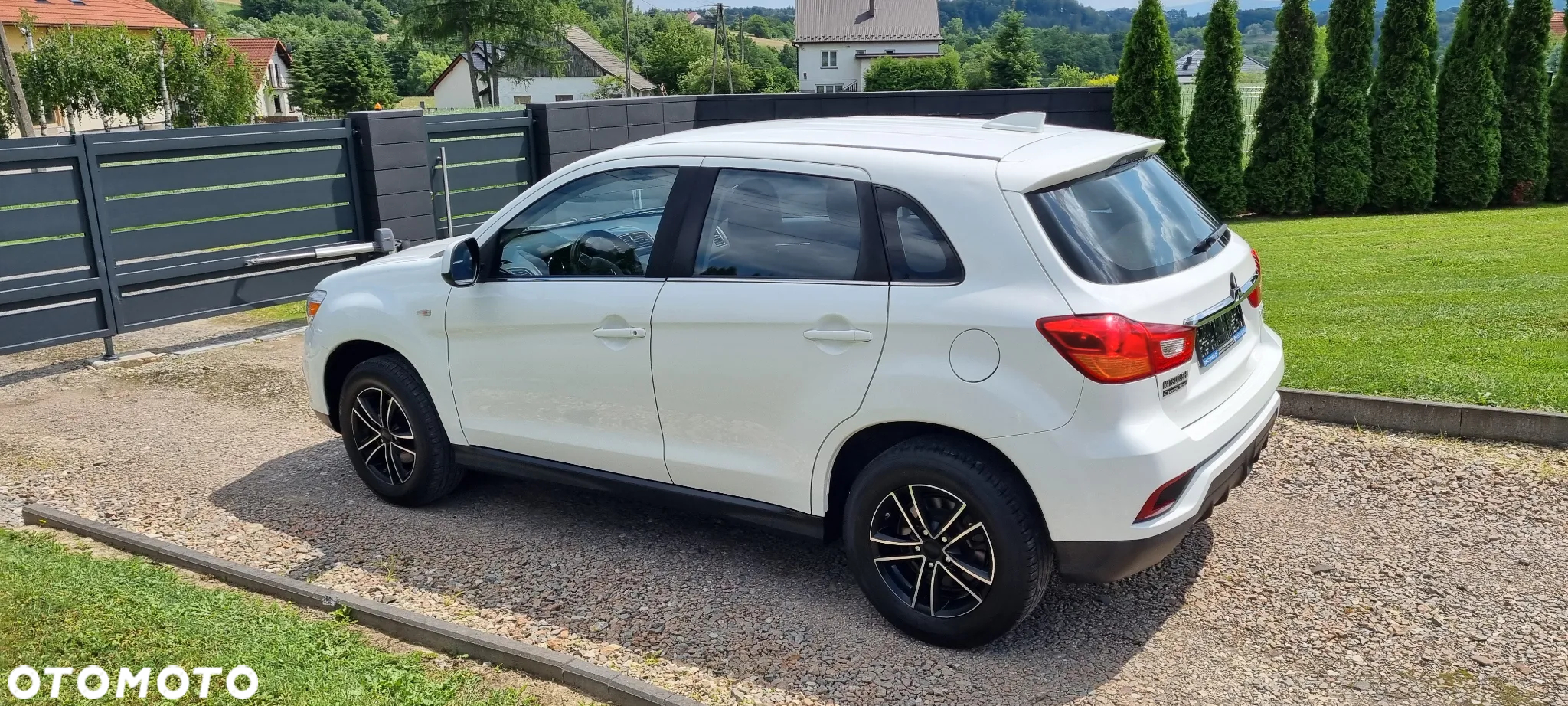 Mitsubishi ASX 1.6 Intense Plus Navi Blue Edition - 15