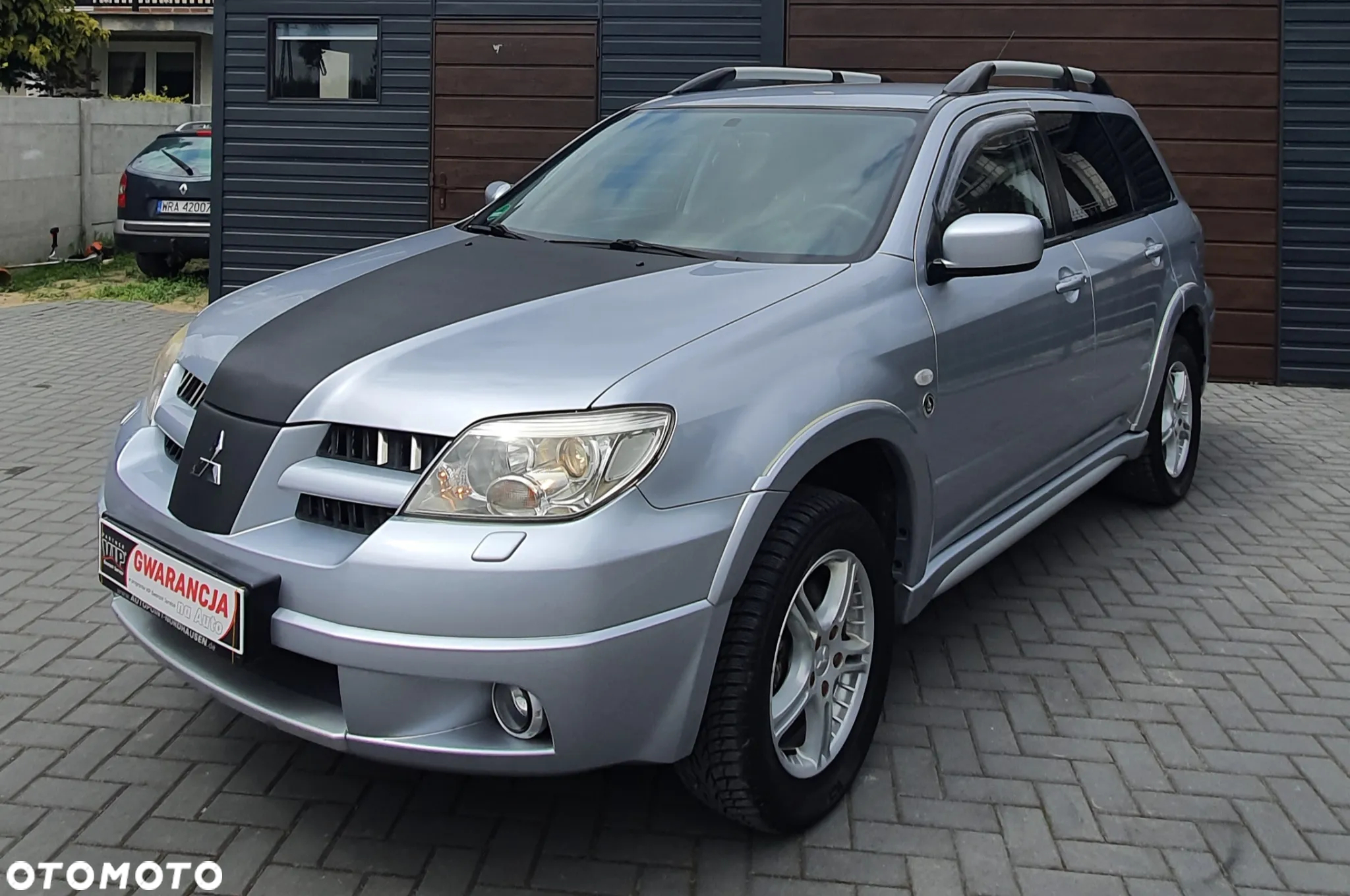 Mitsubishi Outlander 2.4 Dakar - 4