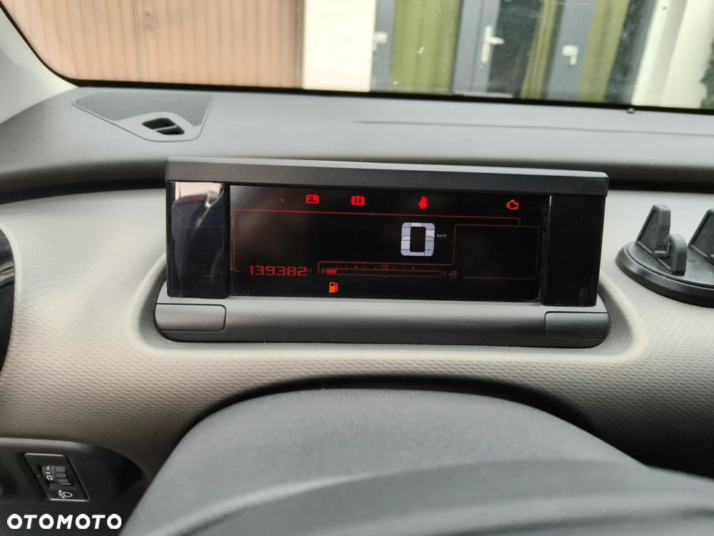 Citroën C4 Cactus - 11