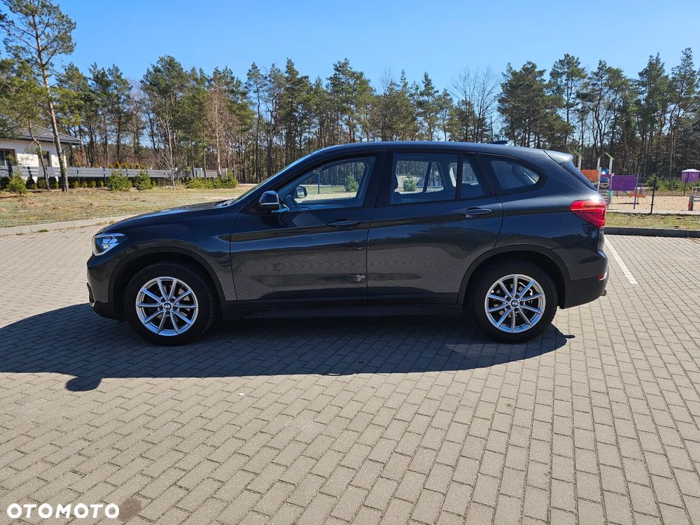 BMW X1 sDrive18d Sport Line sport - 4