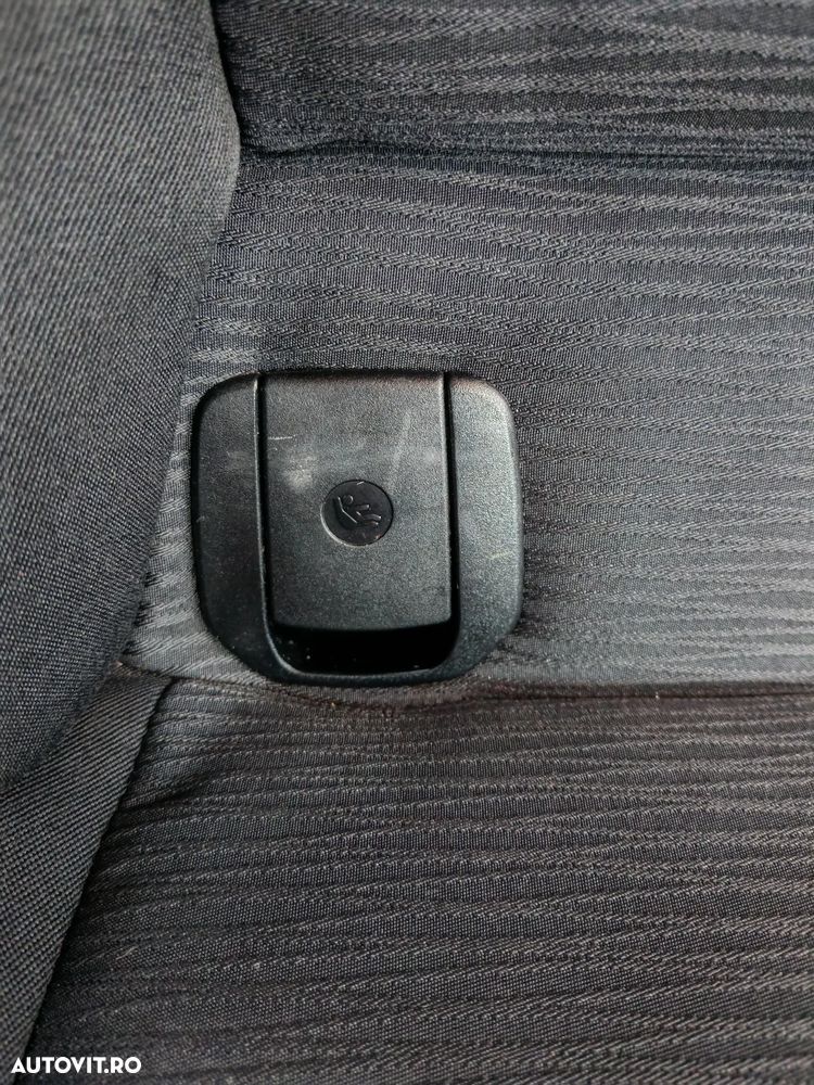 BMW Seria 1 116i - 19