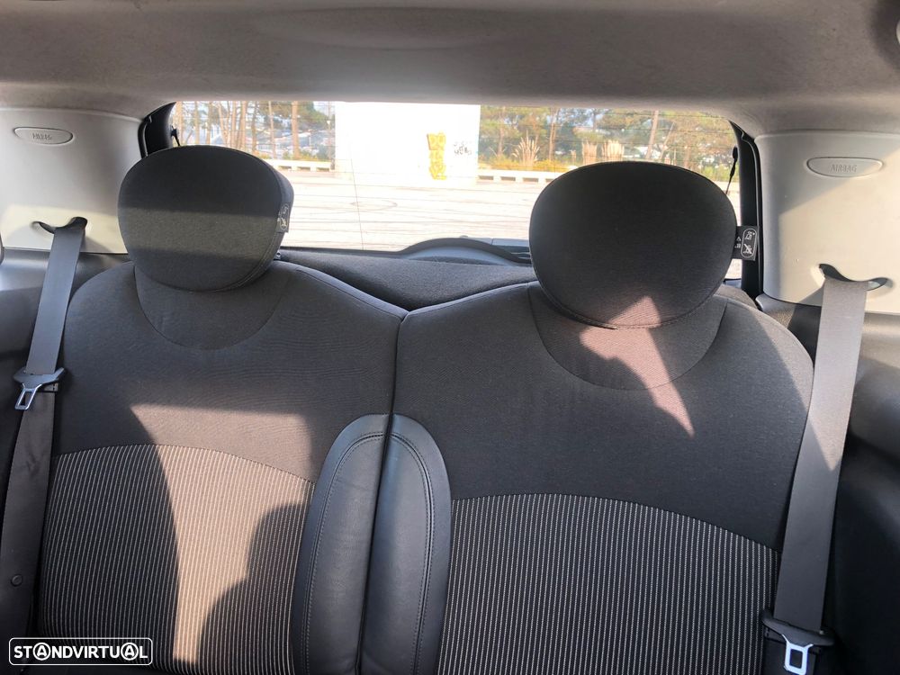 MINI 3 Portas Cooper D - 9