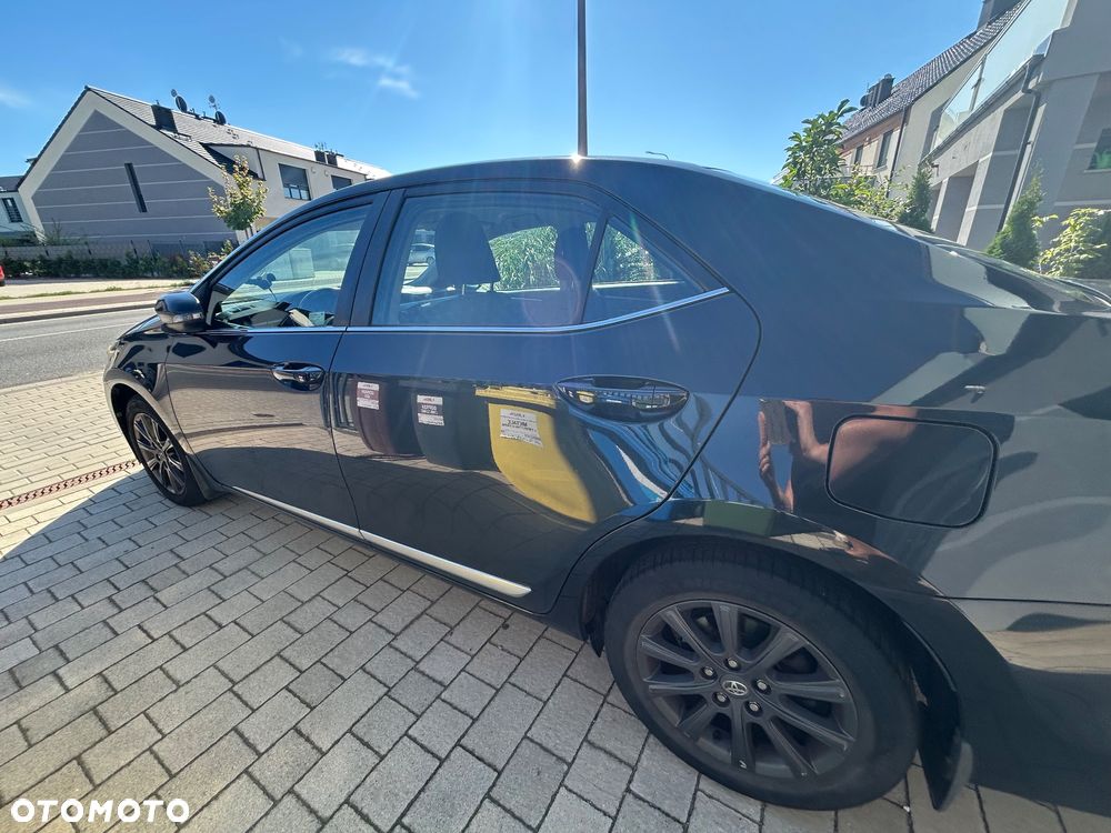 Toyota Corolla 1.6 Premium EU6 - 4
