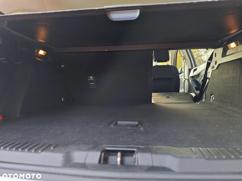 Ford Focus 1.5 EcoBlue SCR Connected - 14