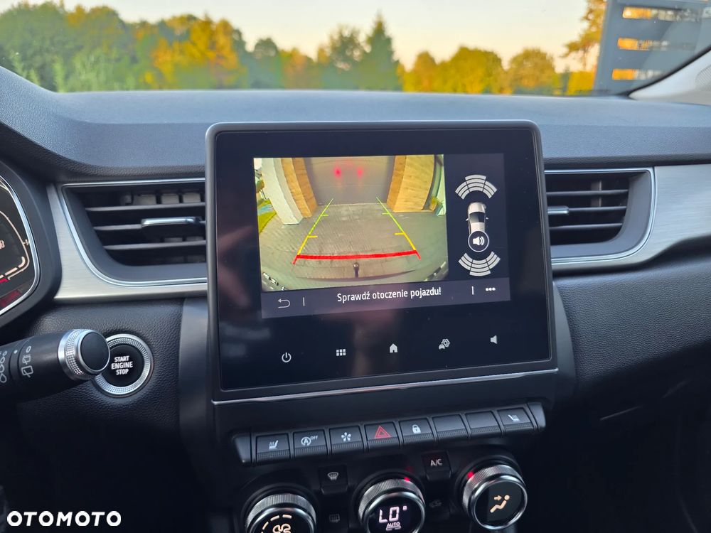 Renault Captur 1.3 TCe mHEV Intens EDC - 9