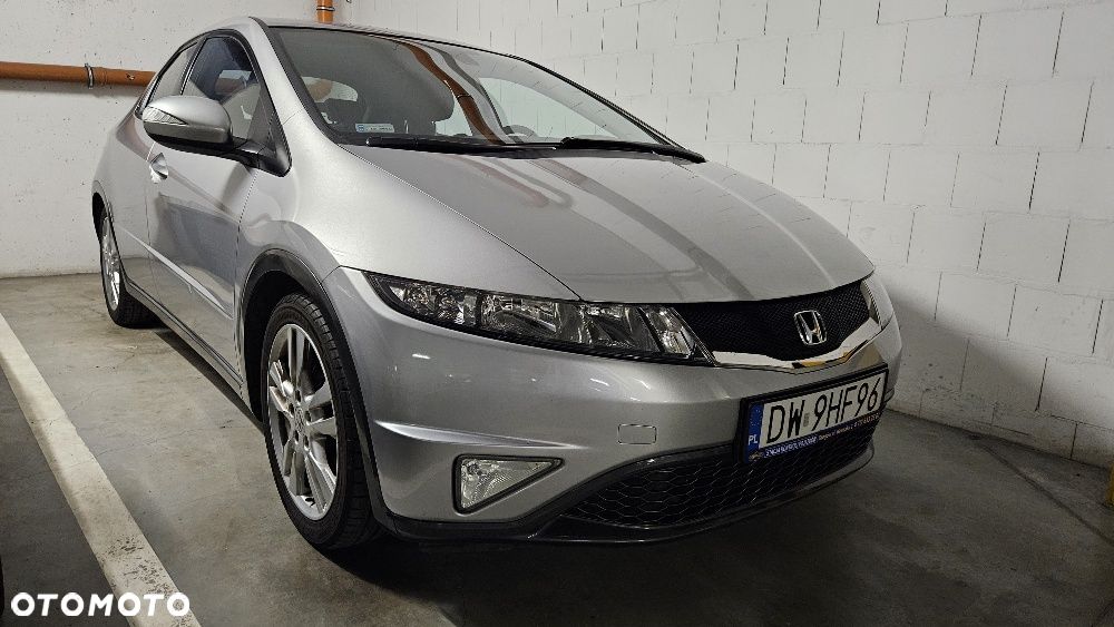 Honda Civic 1.8i-VTEC Comfort - 1
