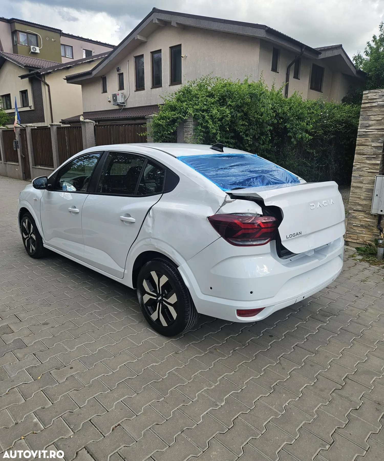 Dacia Logan ECO-G 100 MT6 Prestige - 4