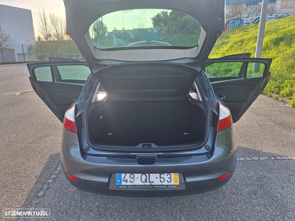 Renault Mégane 1.5 dCi Limited SS - 8