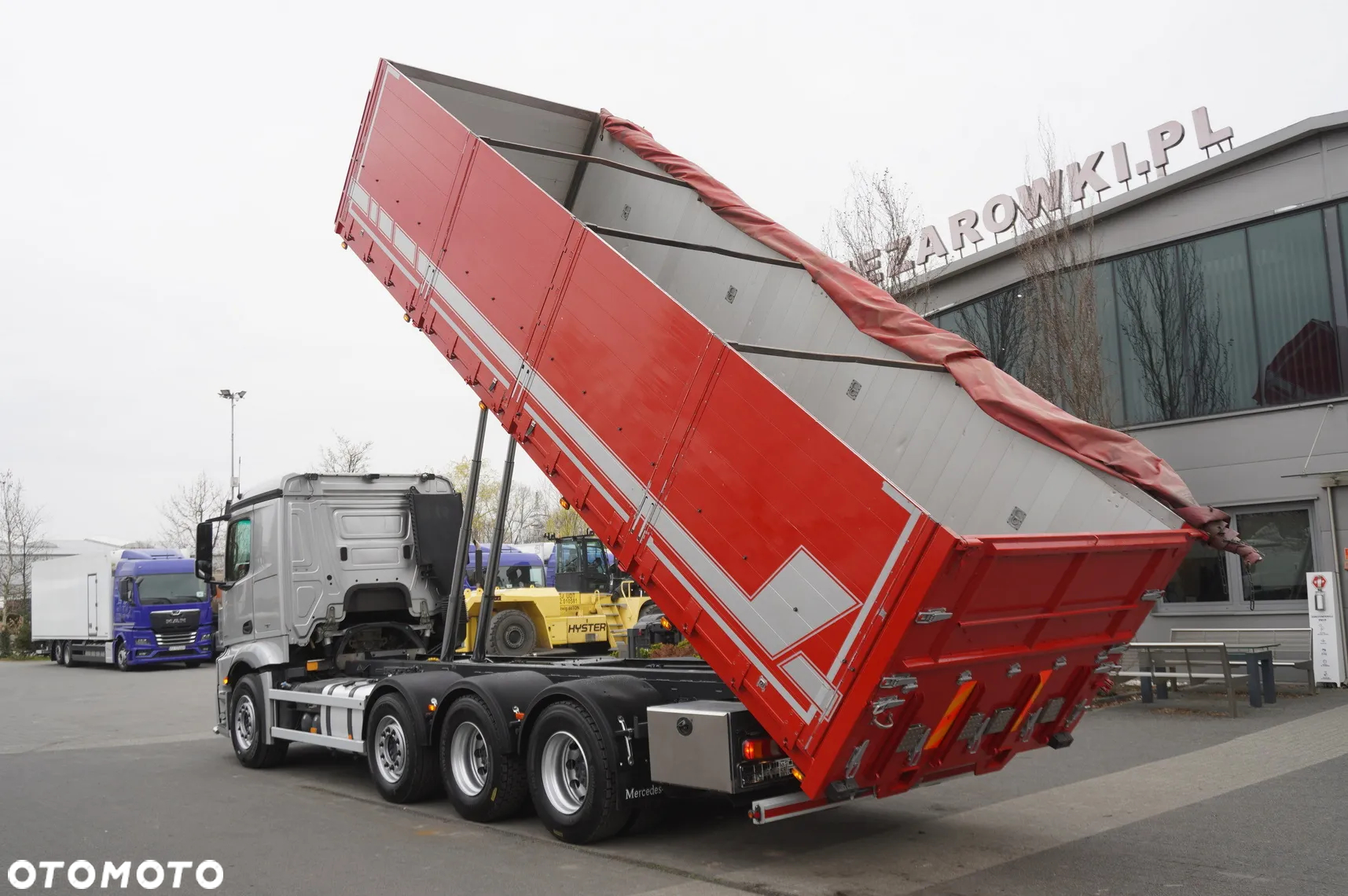 Mercedes-Benz Actros 3563 8x4 / wywrotka do zboża 20 t ładowności - 6