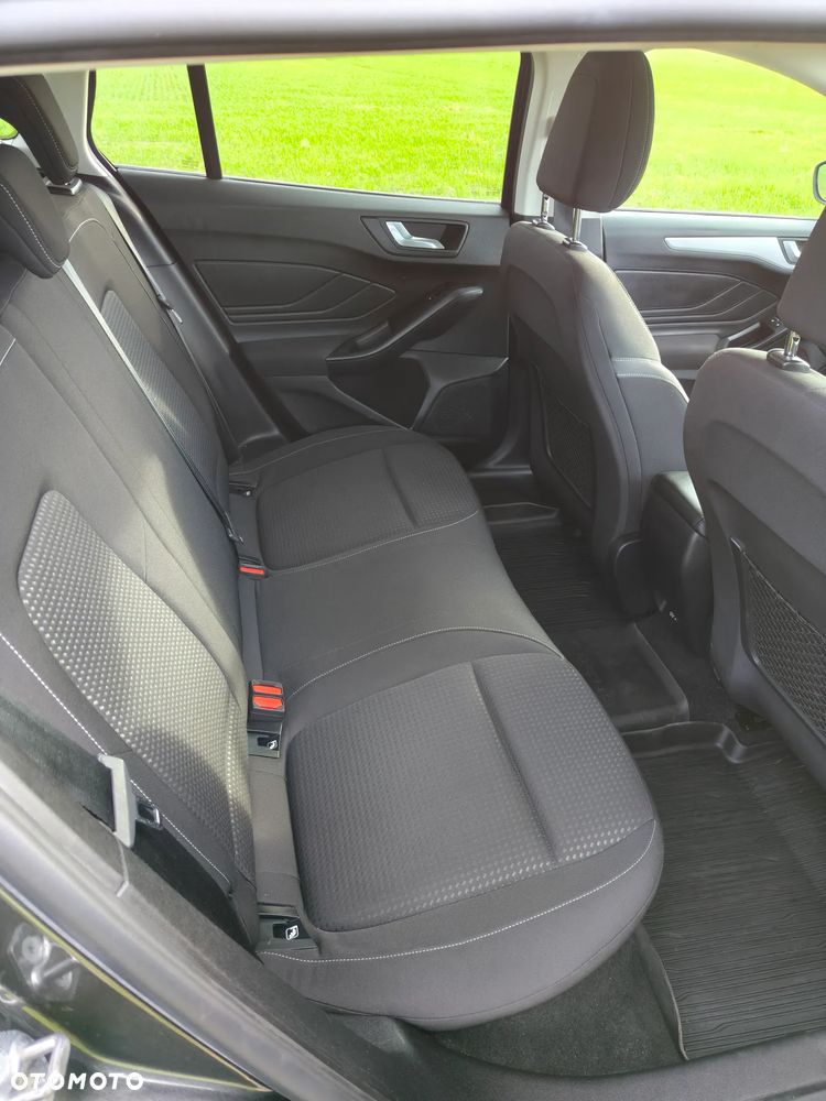 Ford Focus 1.5 EcoBlue Start-Stopp-System COOL&CONNECT - 12