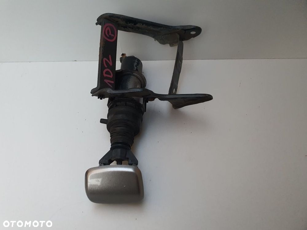 LEXUS IS200 IS300 spryskiwacz lampy prawy sedan 1D2 99-05 - 1