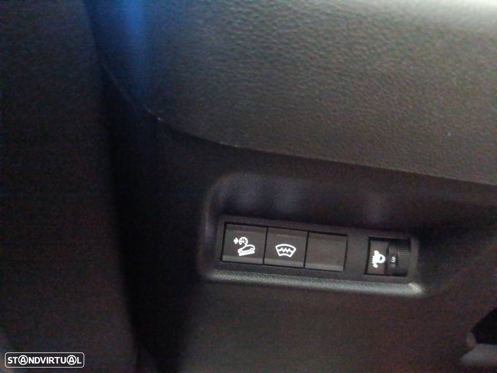 Jeep Avenger 54 kWh 1st Editon — fotografia 18