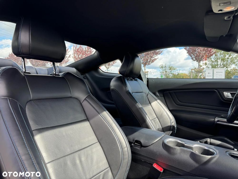 Ford Mustang - 14