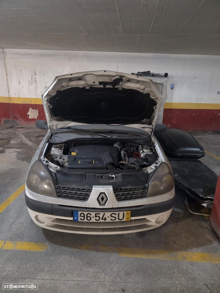 Renault Clio 1.5 dCi S - 1