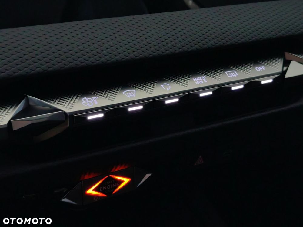 DS Automobiles DS 4 - 18