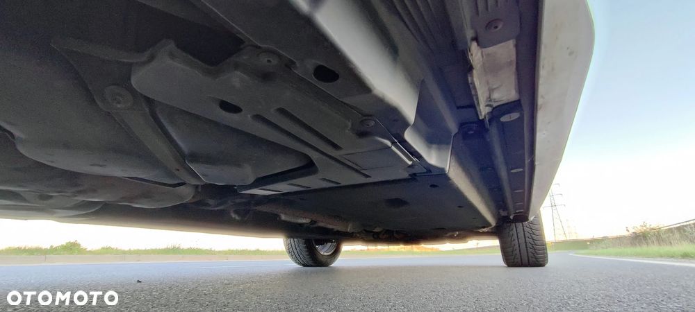 Audi Q3 1.4 TFSI Design S tronic - 34