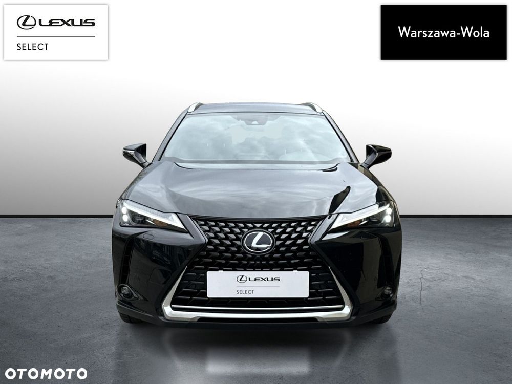 Lexus UX - 10