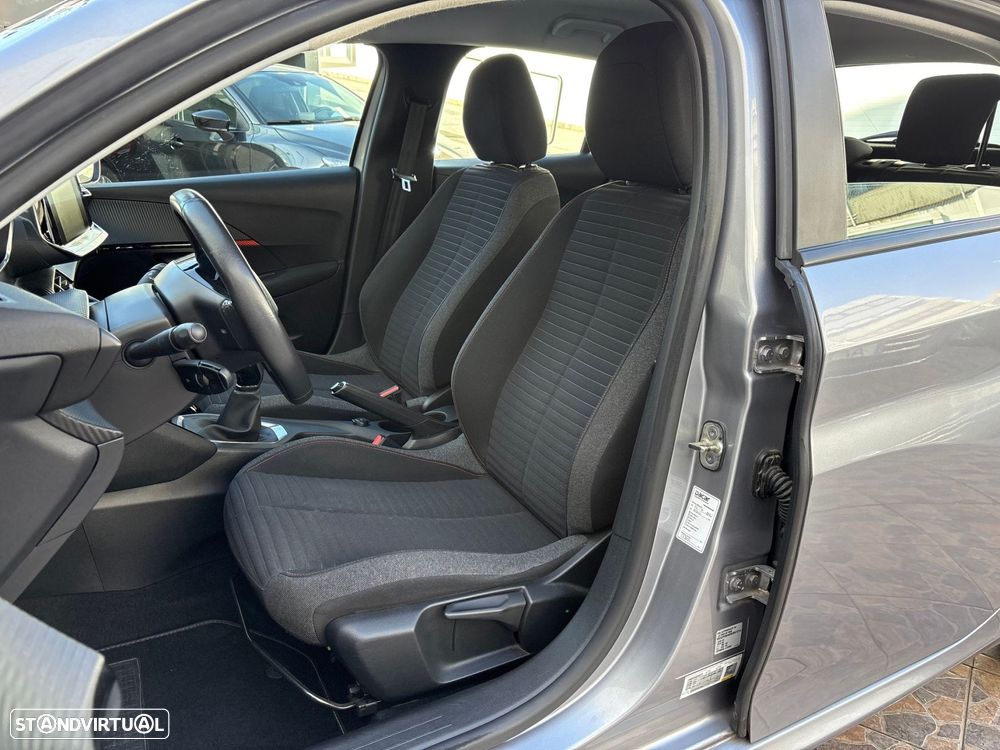 Peugeot 208 1.2 PureTech SE Style - 7