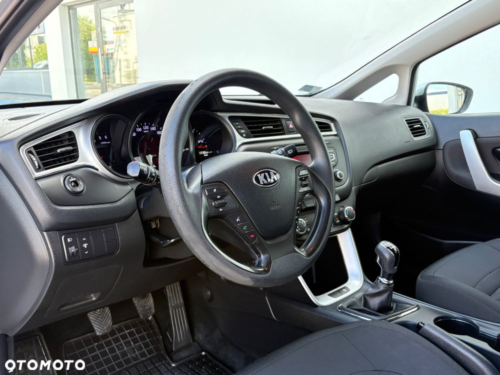 Kia Ceed 1.4 CRDi S - 8