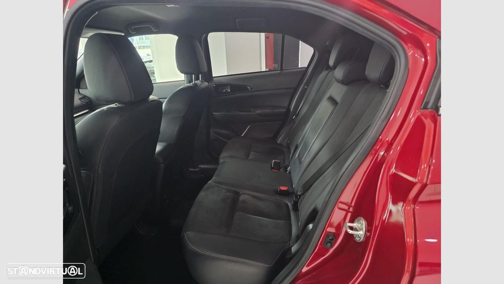 Mitsubishi Eclipse Cross 2.4 PHEV eMotion - 10