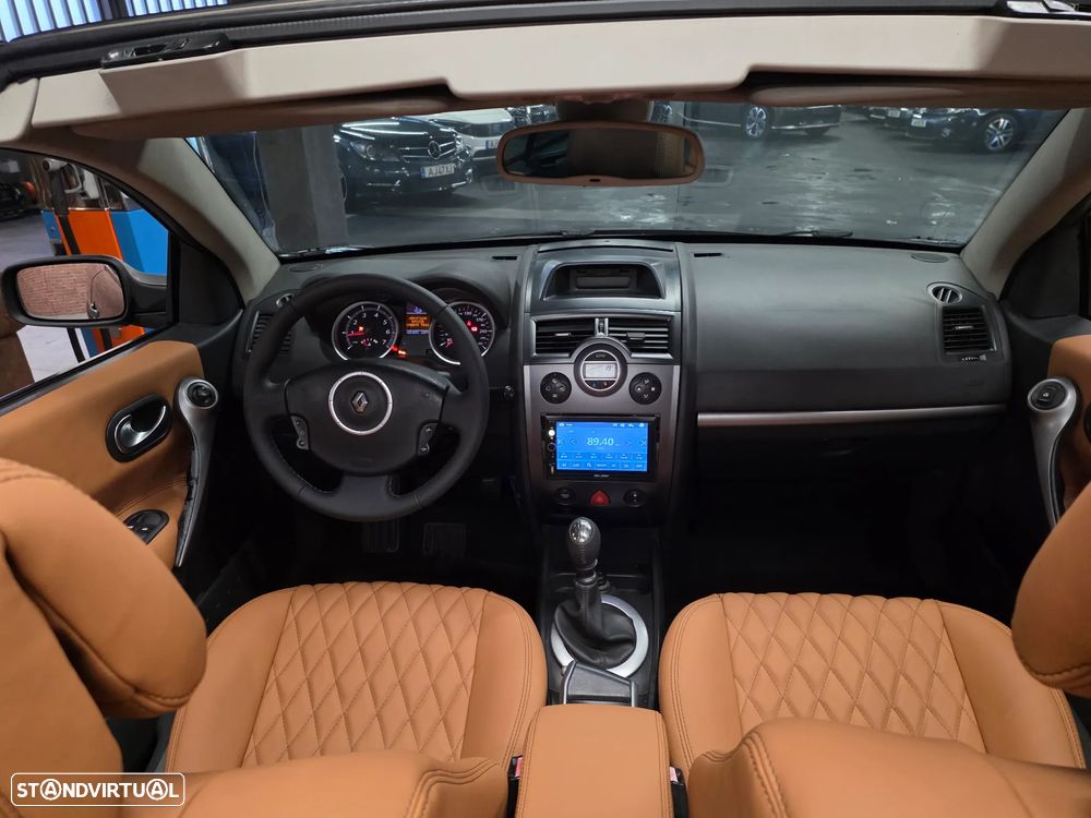 Renault Mégane CC 1.5 dCi Luxe - 8