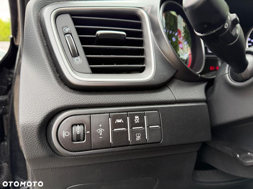 Kia Ceed 1.0 T-GDI M - 13