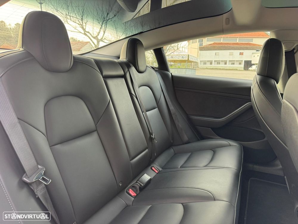 Tesla Model 3 Standard Range Plus RWD - 29