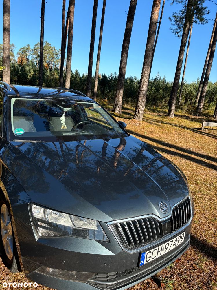 Skoda Superb 2.0 TDI Ambition DSG - 7