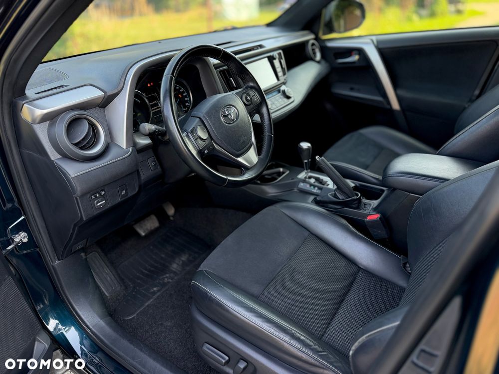 Toyota RAV4 Hybrid Selection 4x2 - 7