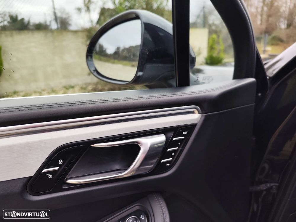 Porsche Macan S - 21