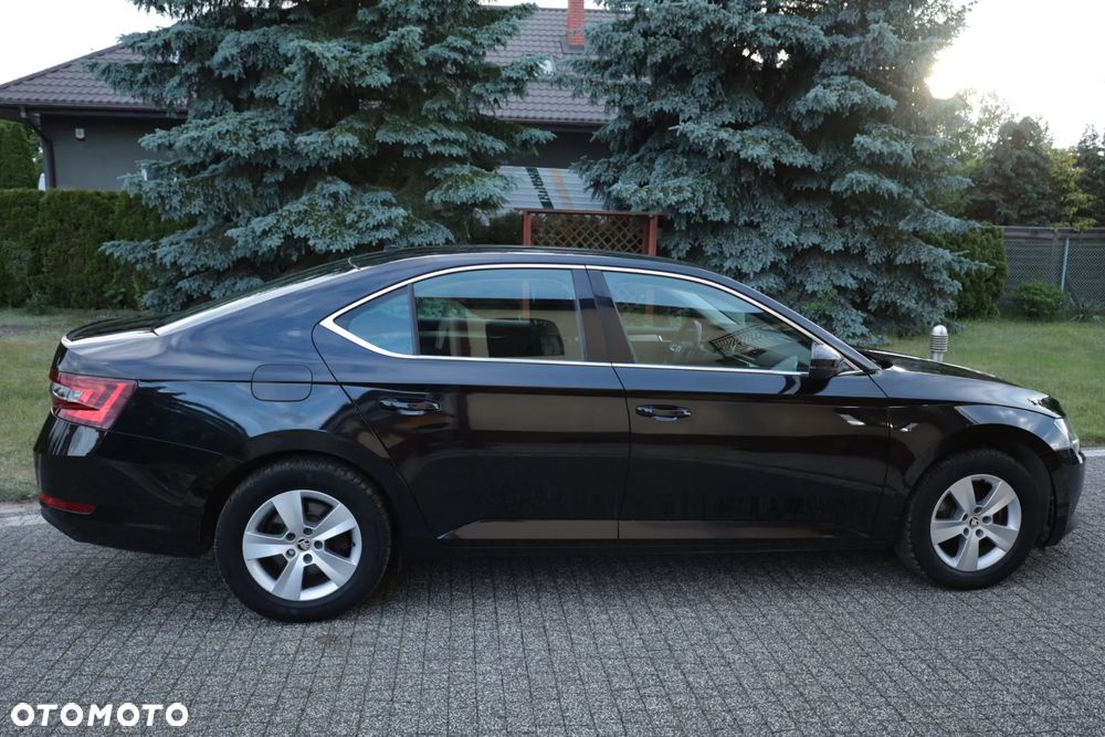 Skoda Superb 1.8 TSI Ambition - 10