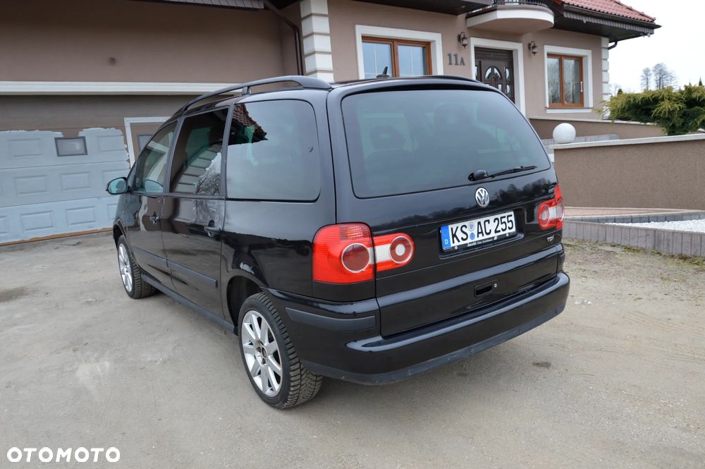 Volkswagen Sharan 1.9 TDI Comfortline Family - 3