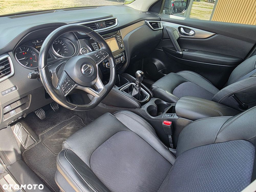 Nissan Qashqai - 12