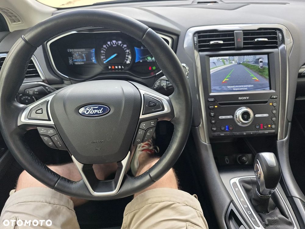 Ford Mondeo SW 2.0 Hybrid Executive Plus - 14