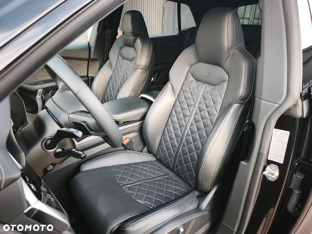 Audi SQ8 TFSI Quattro Tiptronic - 29