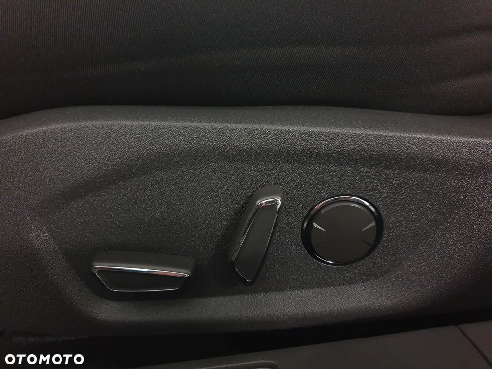 Ford Mondeo 2.0 TDCi Titanium - 29