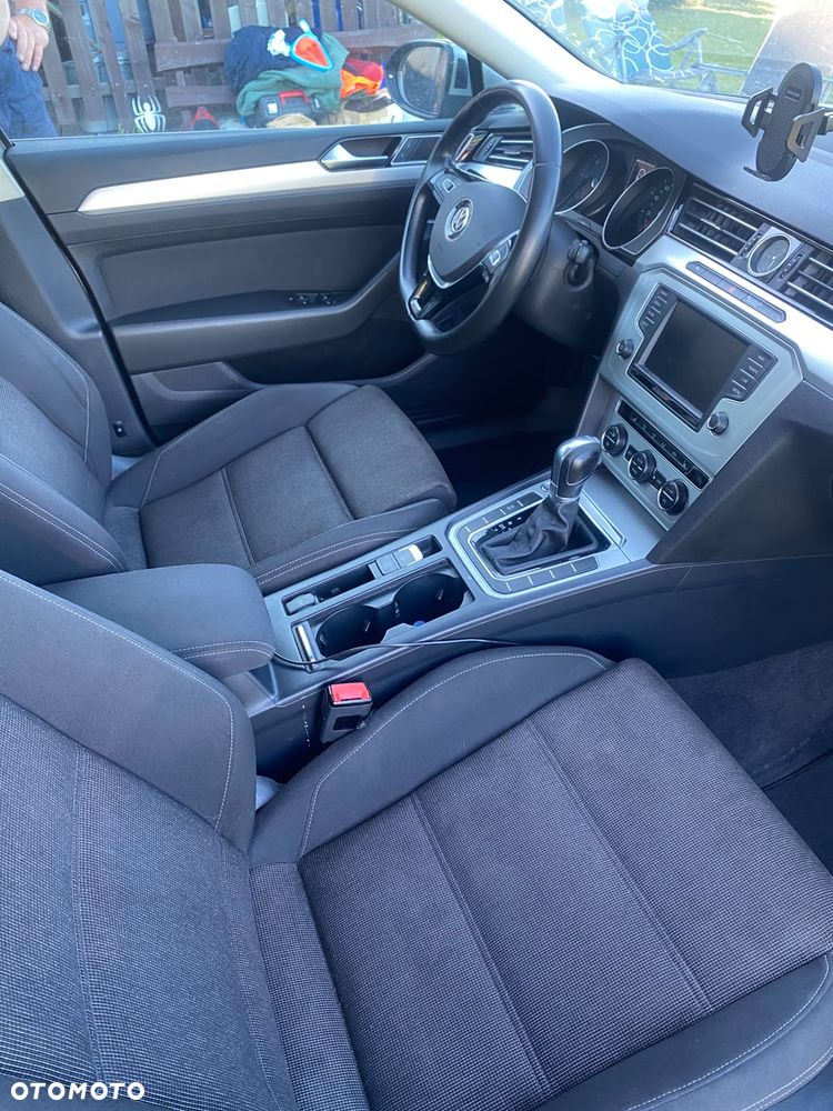 Volkswagen Passat 2.0 TDI BMT Trendline DSG7 - 8