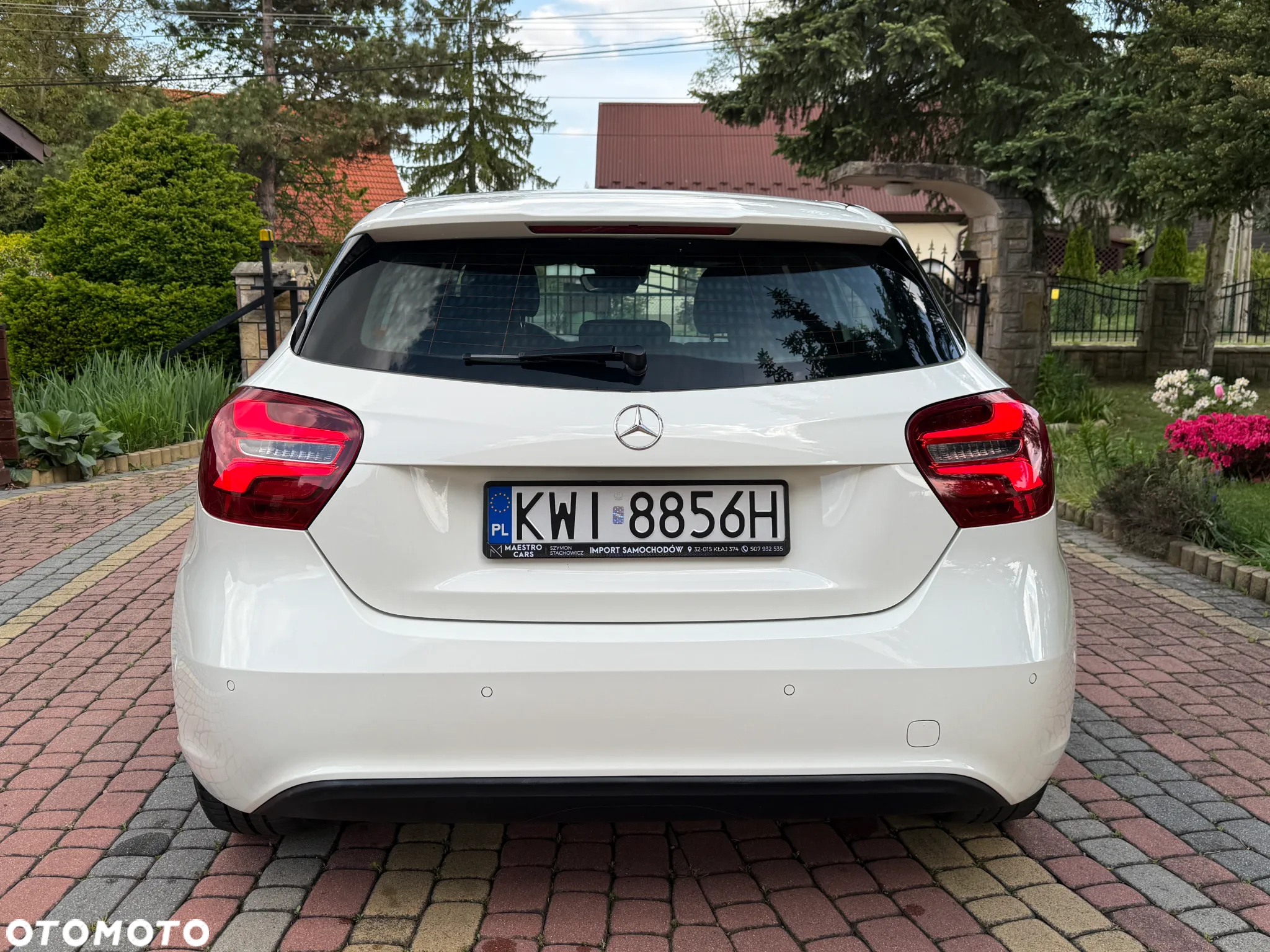Mercedes-Benz Klasa A 180 d BlueEffICIENCY Edition - 8