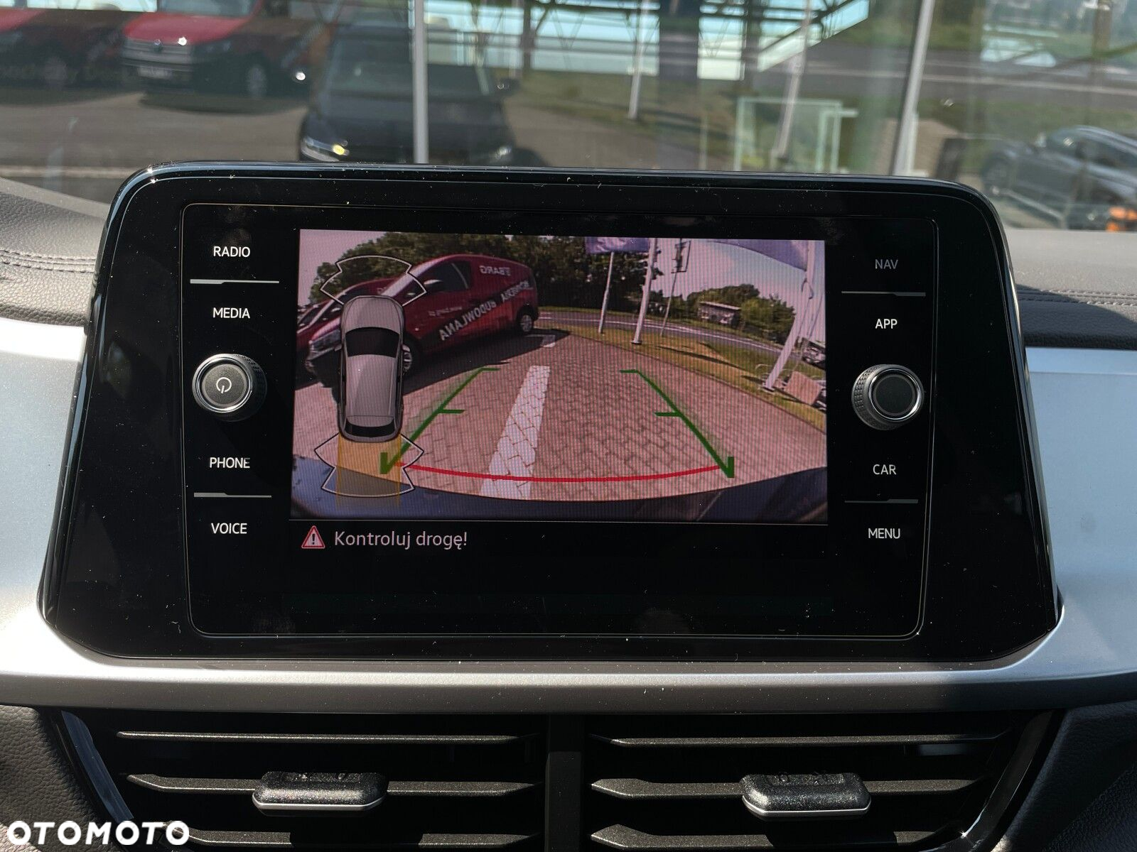 Volkswagen T-Roc 1.5 TSI Life Plus DSG - 22